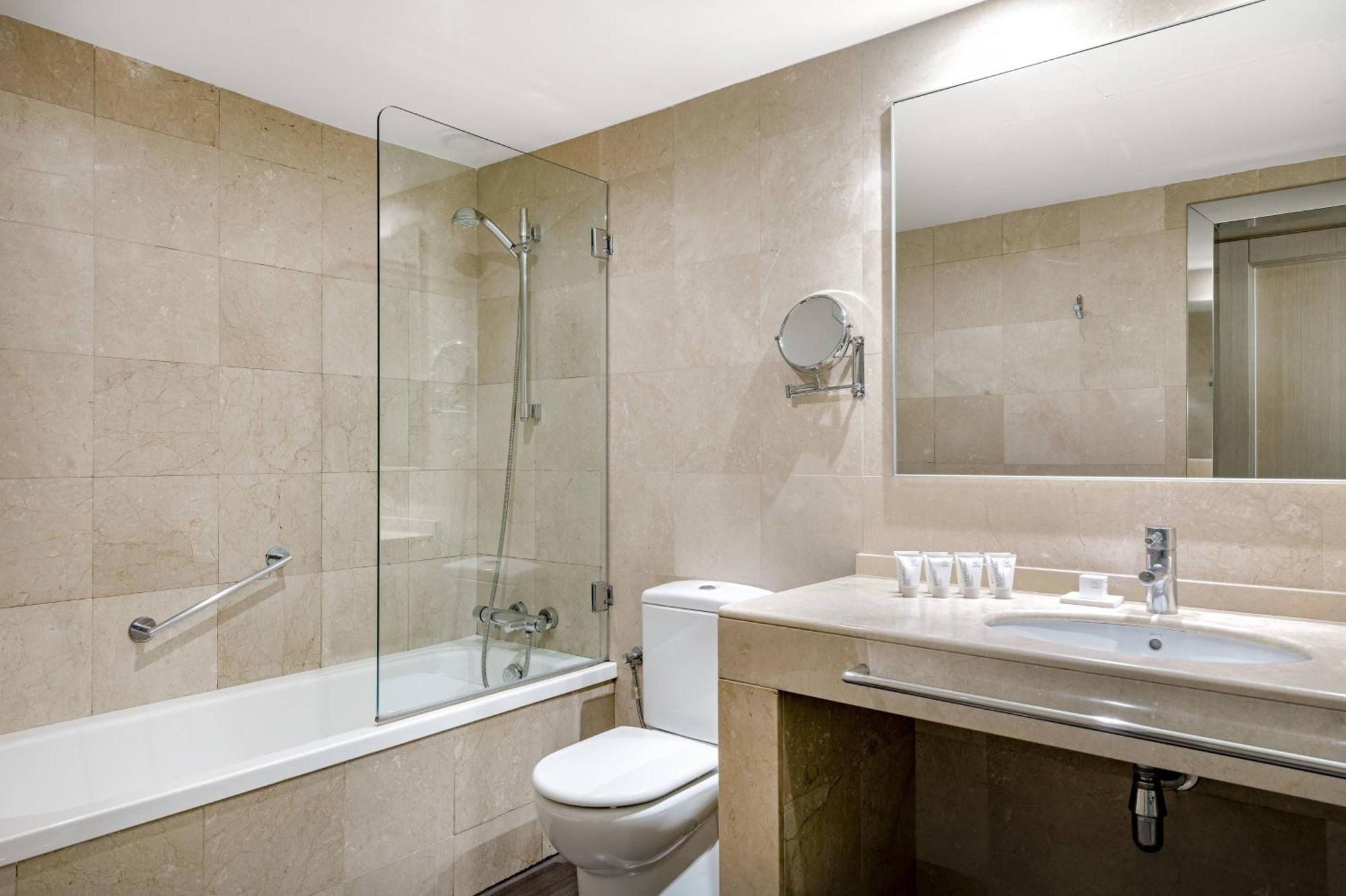 Ac Hotel Victoria Suites By Marriott Barcelona Exterior photo